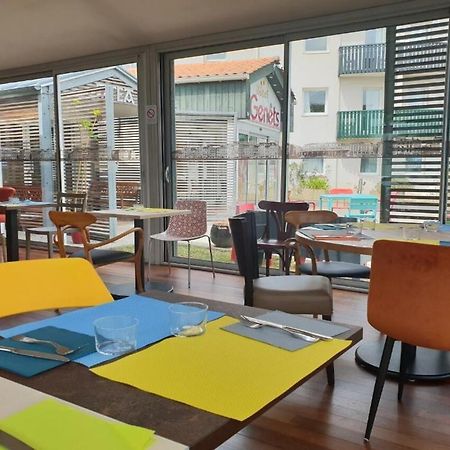Hotel Les Genets Lahubiague Экстерьер фото